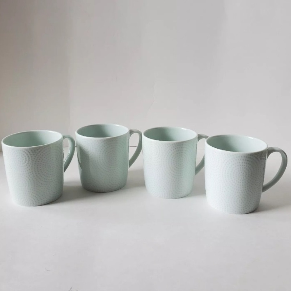 Set Of 4 Crate And Barrel 3.5" Tall Nikko Celadon Porcelain 10oz Coffee Tea Mugs - Picture 2 of 5
